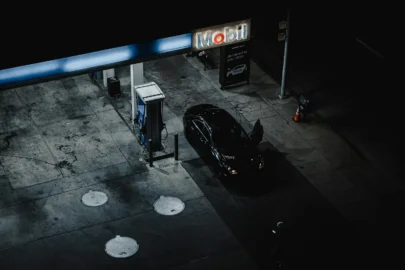 Common EV Scooter & E-Rickshaw Problems (And How Quality Spare Parts Solve Them)